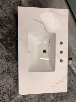 Vanity Quartz