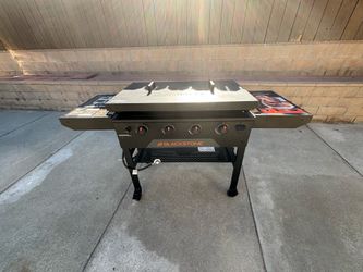 Blackstone Original 36" Griddle 4 burner with Hood