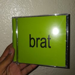 brat - Charli xcx CD