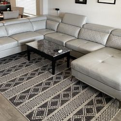 Via Sorrento Platinum 4 Pc Sectional Couch