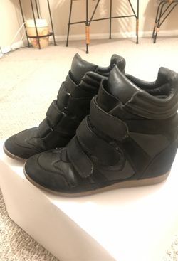 Black shoes