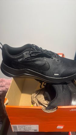 Size 11.5 Nike downshifter 12 4E