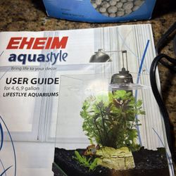 Aquarium Light And Filter With Filtering Media