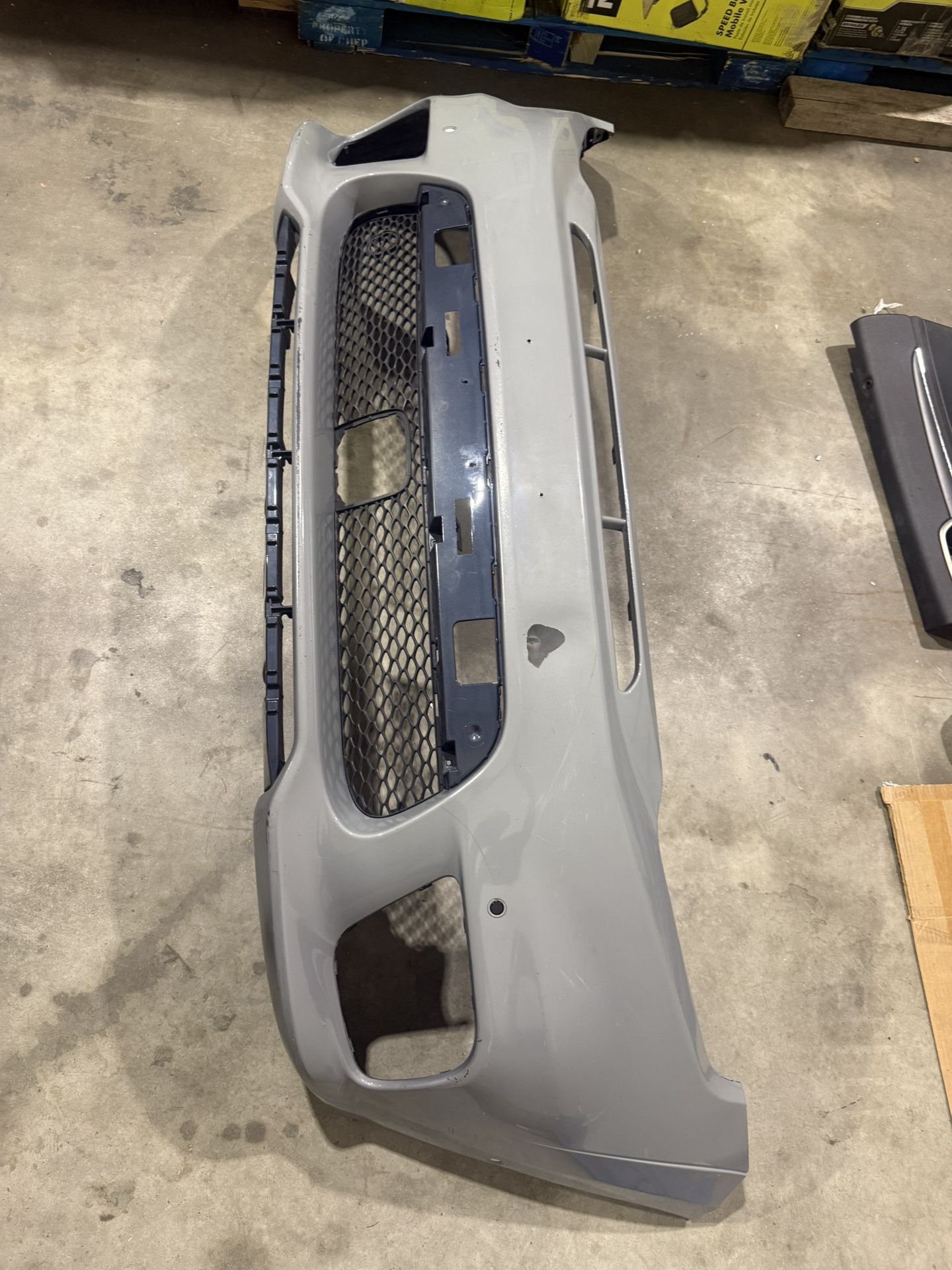 Jeep 2014-2019 Grand Cherokee Srt/trackhawk Bumper 