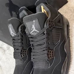 Jordan retro 4 black cat size 7