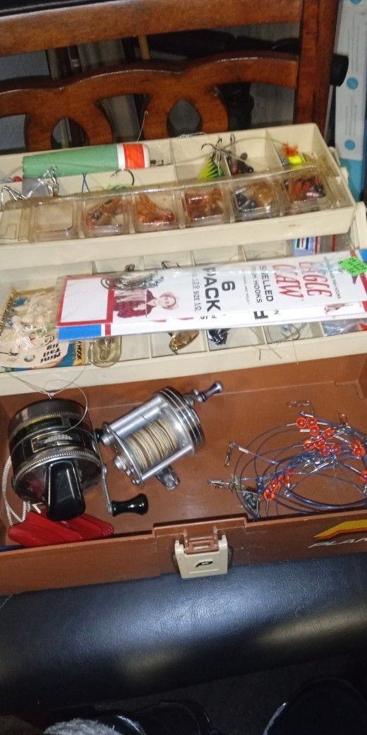 2  Fishing Rod And Reels  +tackle Box Full Of Gear