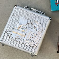 Cardinal Mexican Train Dominoes set