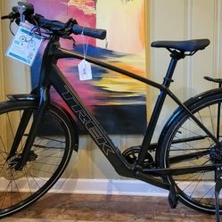 TREK ELECTRIC BIKE FX + 2