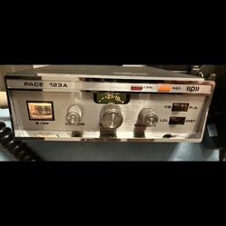 vintage Pace 123A Mobile 23 Channel CB Transceiver Radio W/Original Mic Tested