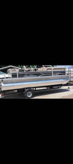 2017 dlx20 90 horse GT super spunky very clean great price garage