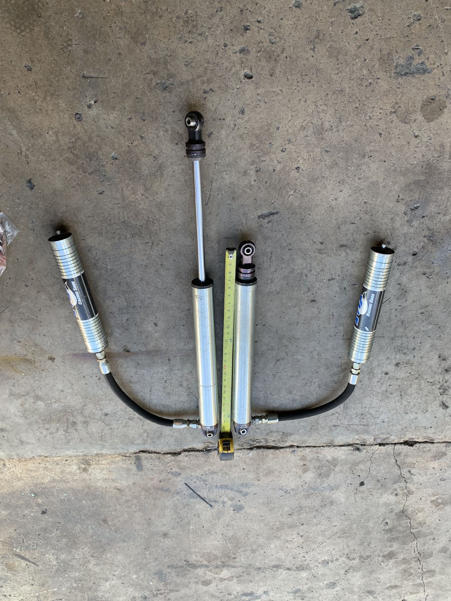14” Fox shocks 2.5 pair
