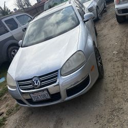2009 Volks Wagen Jetta Parts/ Partes