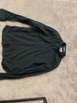 Urban Outfitters Green Button Down! Size M.