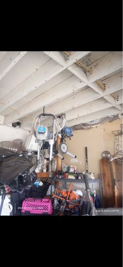 Paint spray guns