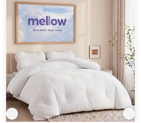 Mellow comforter queen gray