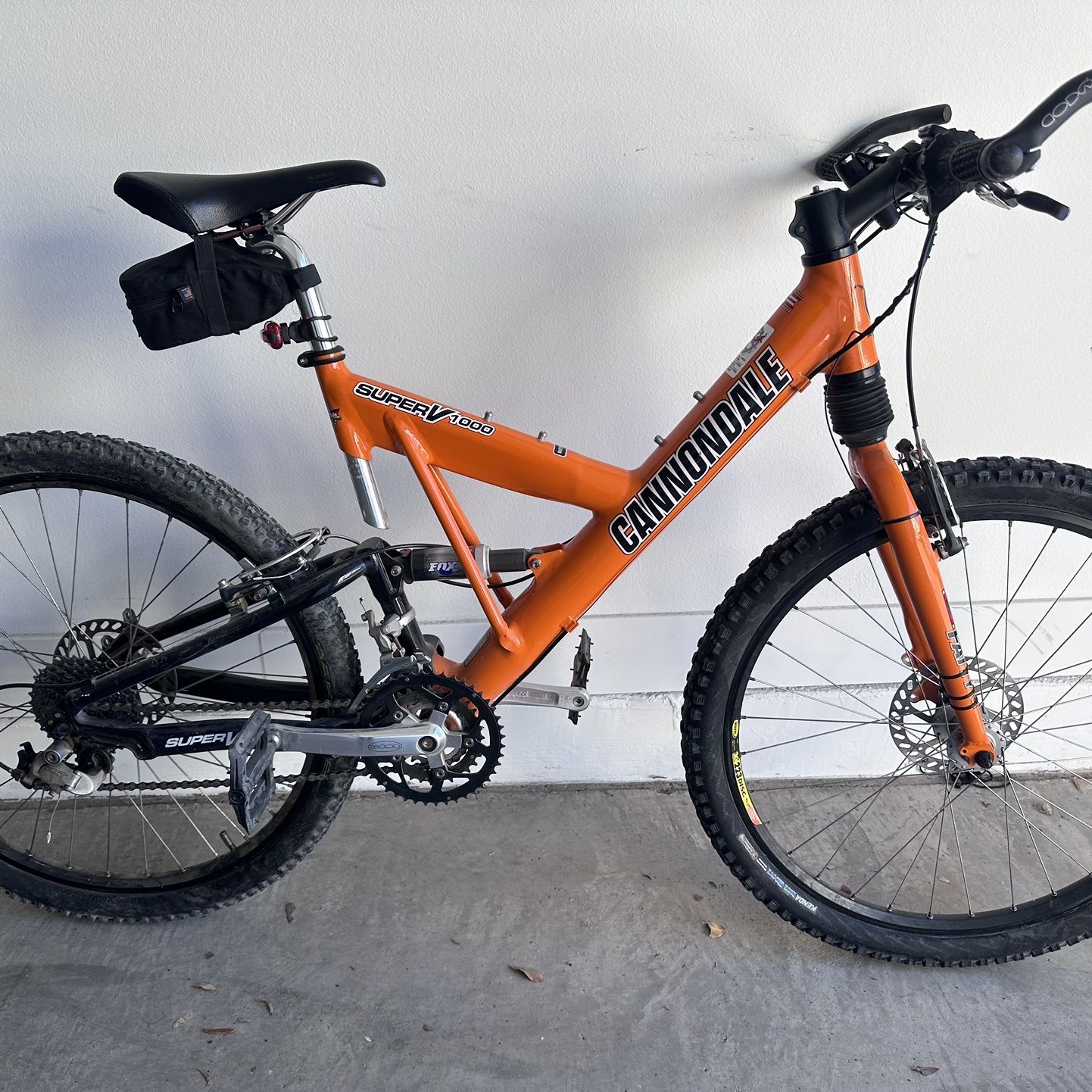 Cannondale Super V 1000 Mountain Bike for Sale in Gilbert, AZ 