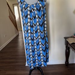 Ladies dress size XL like new, soft and comfortable