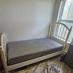 Cama con su box/ mattress