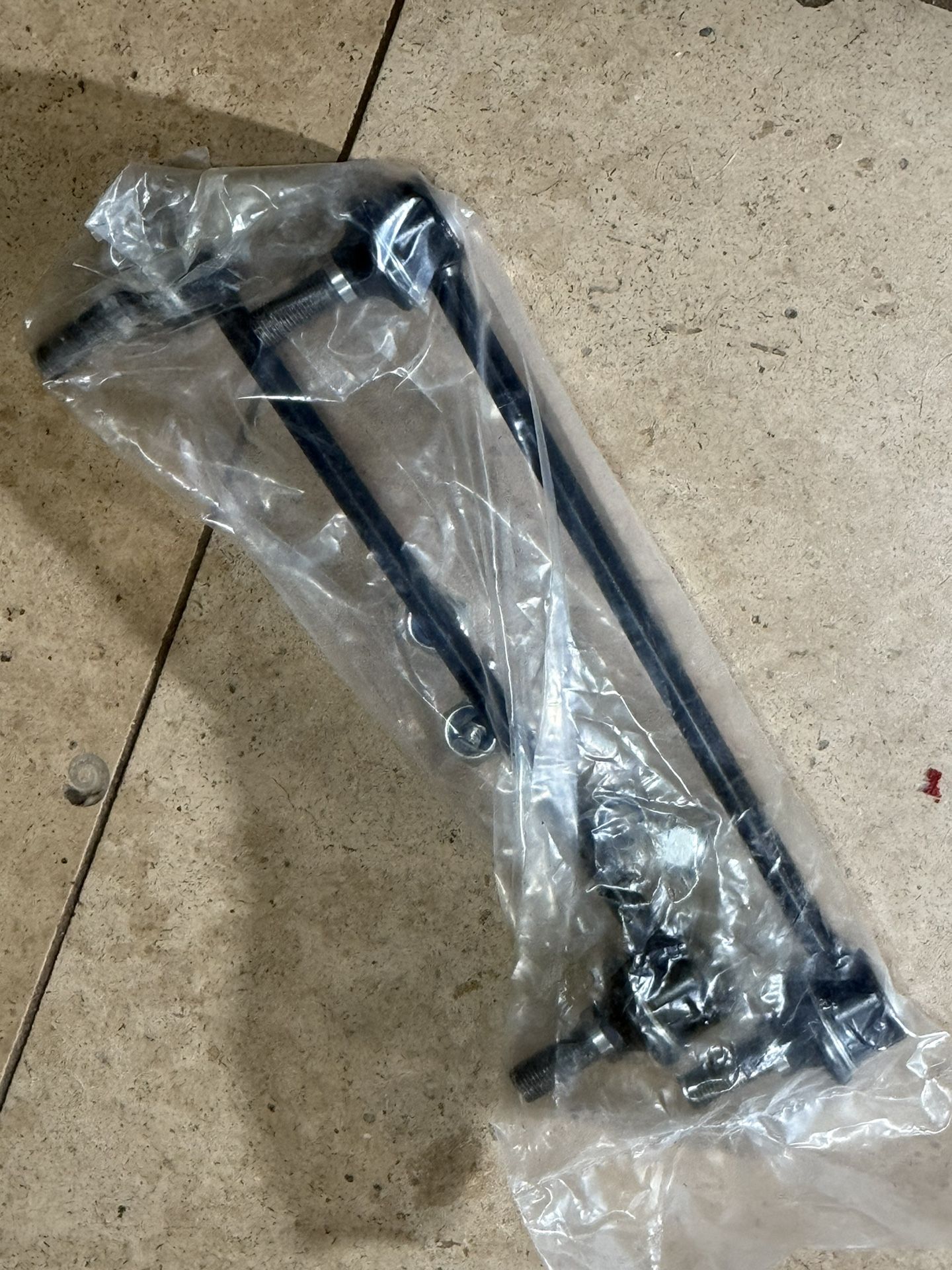 2015 Toyota Camry Stabilizer Bar Link Kit NEW/UNOPENED SET OF 2 Front Sway Bar End Links