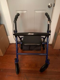 Drive Medical Rollator Walker
