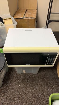 Sanyo microwave