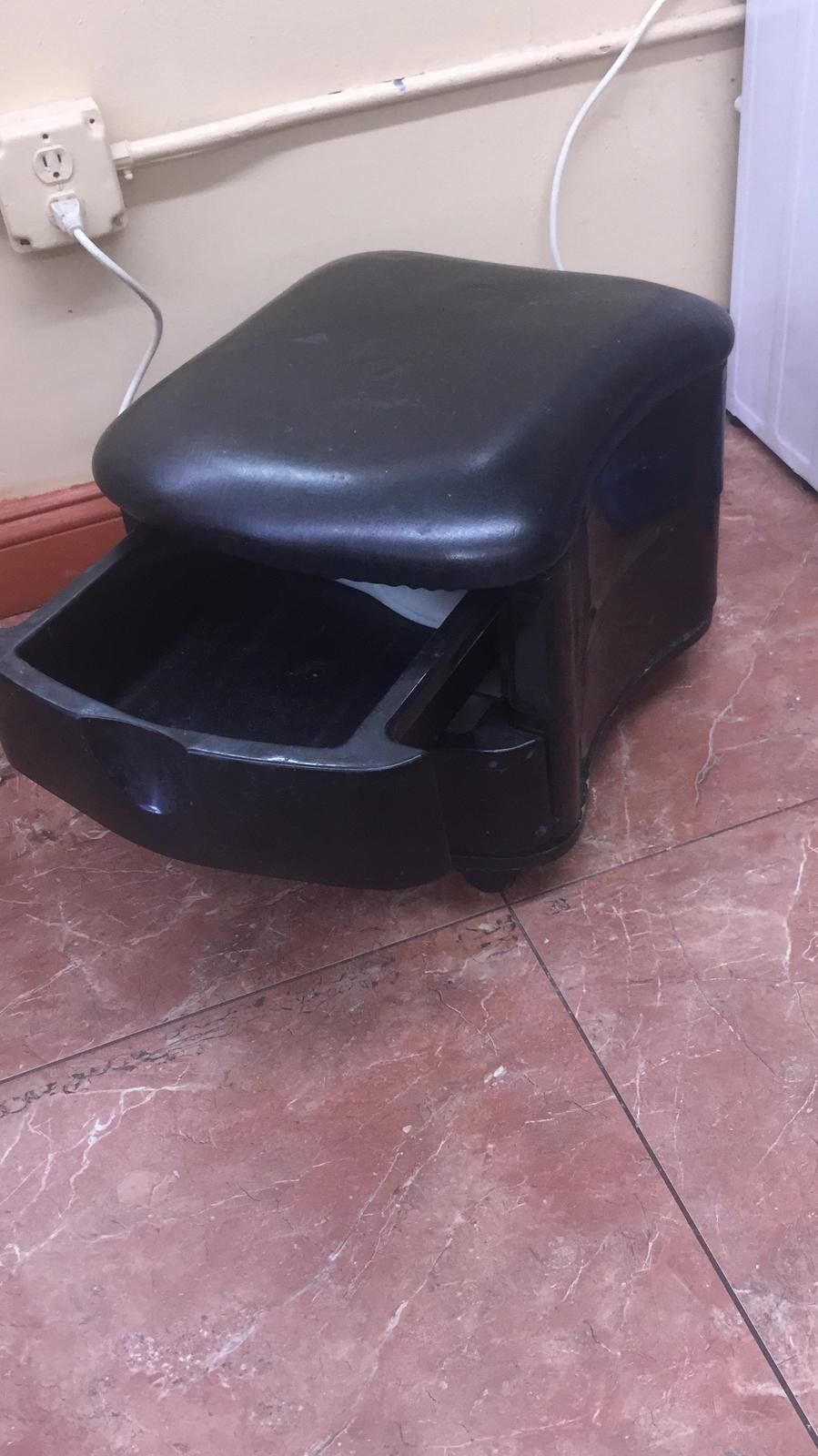 Pedicure chair