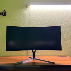 AOC monitor 34inch