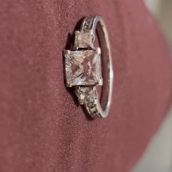 Moissanite Ring