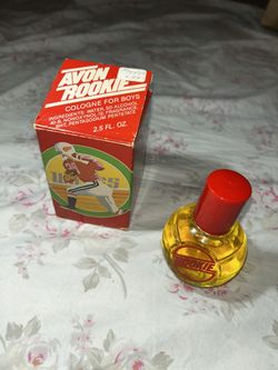 Vintage Avon Moisture Garden Rosewater & Glycerin Body Lotion - Full 10 oz