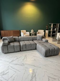 Offert Living Room - Sofa Sectional - New