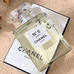 Chanel White Water N5 Chanel (Chanel) White Perfume N5 100ml