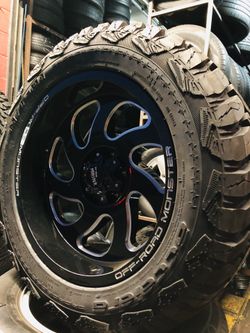 20x10 Momster Offroad wheels on 33125020 MT Tires ..... $1399 ...... free 2” leveling kit included