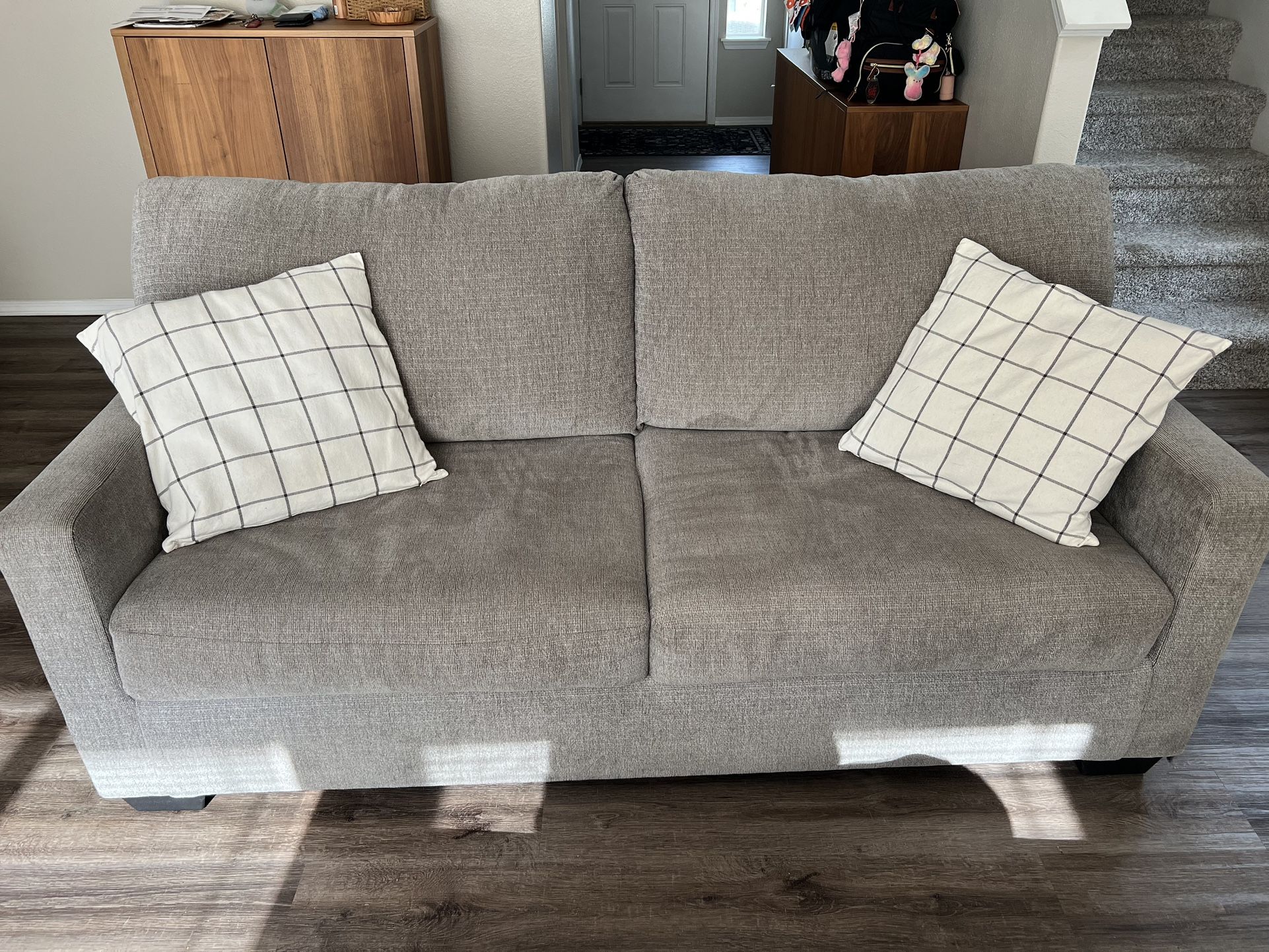 Couch - Oversized Loveseat