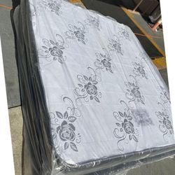 King size mattress/ Colchon