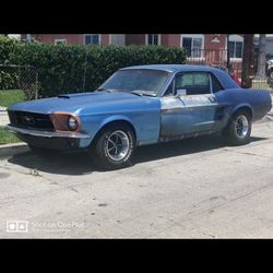 1967 V8 MUSTANG 