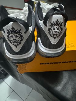 Nike LeBron Witness 7 – Size 10 Men’s