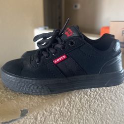 Kids Levi’s Shoes