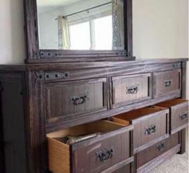 Jerome’s Solid Wood California King Bedroom Set – Rustic Style