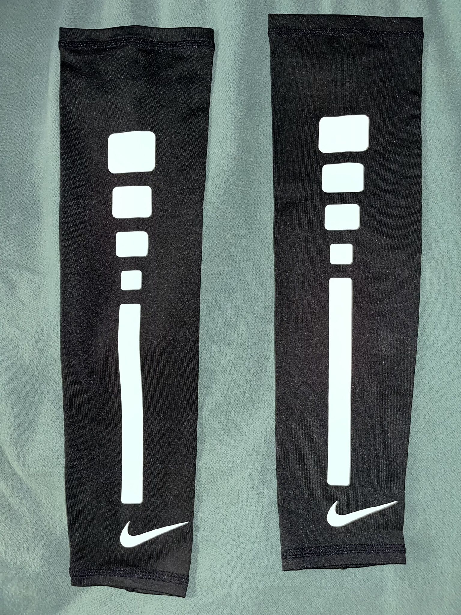 Nike Elite Arm Sleeves