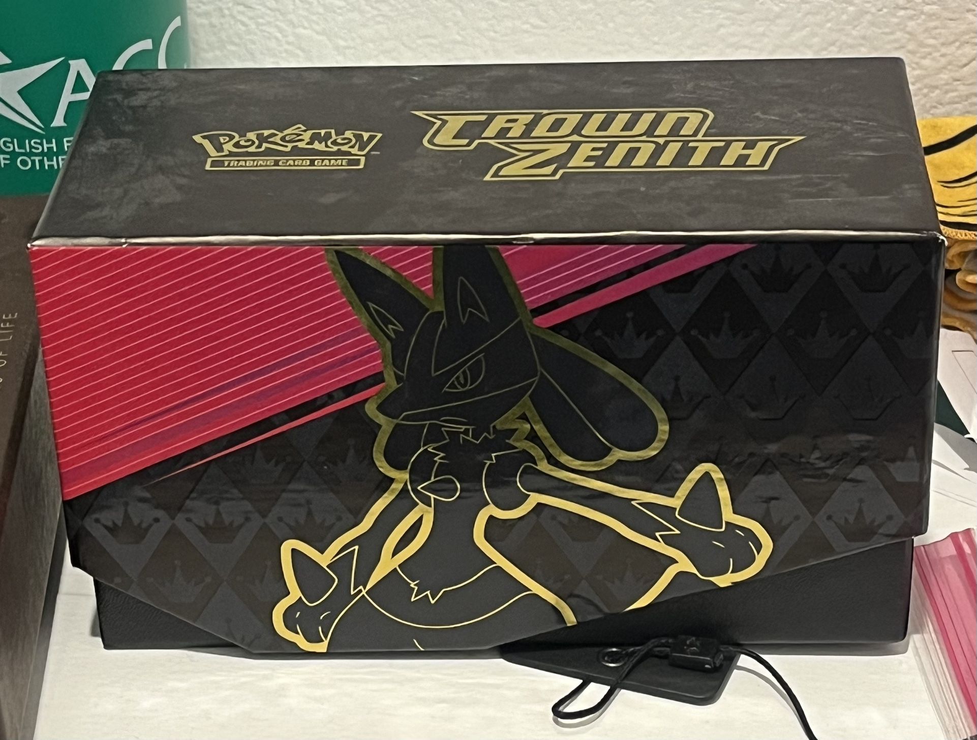 Crown Zenith Box