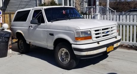 1995 Ford Bronco