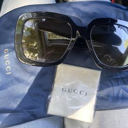 Sunglasses 