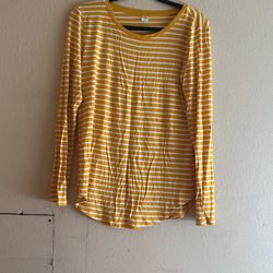 Old Navy Long Sleeve Wore Once Size L