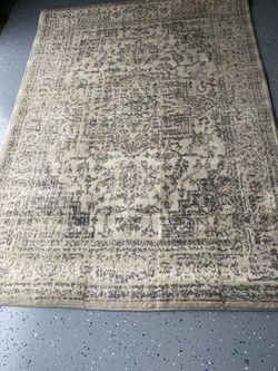 New Rug never used