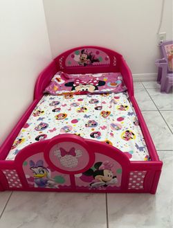 Cama