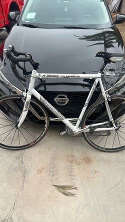 Cannondale R1000 Si Road Bike