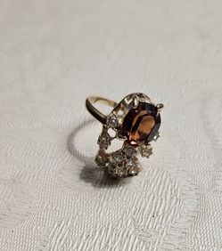 18k HGE amber glass ring size 4 1/2