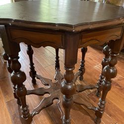 💥round Brown Table💥