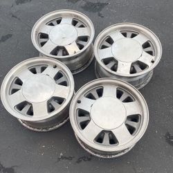 4 X Chevy Suburban 88 Rims 16 Inch 16in Wheels 5x5 5x127 !