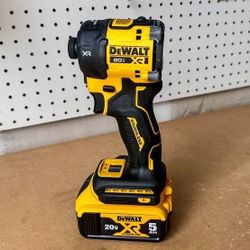 DEWALT BRUSHLESS IMPACT BRAHD NEw